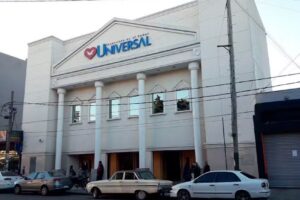 Iglesia Universal Catedral monte grande