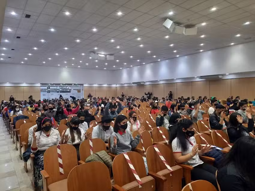 Iglesia Universal Catedral Vicente Lopez