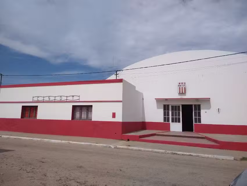 Iglesia Universal del Reino de Dios