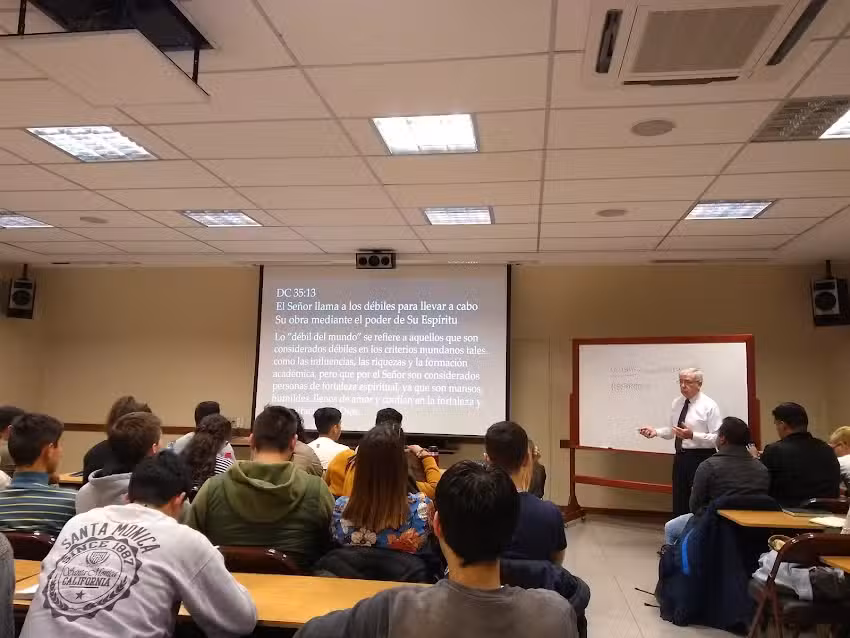 La Iglesia de Jesucristo de los Santos de los &Uacute;ltimos D&iacute;as