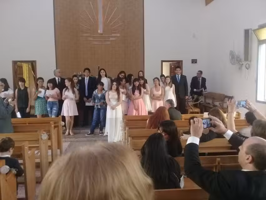 La Plata 2, Iglesia Nueva Apost&oacute;lica