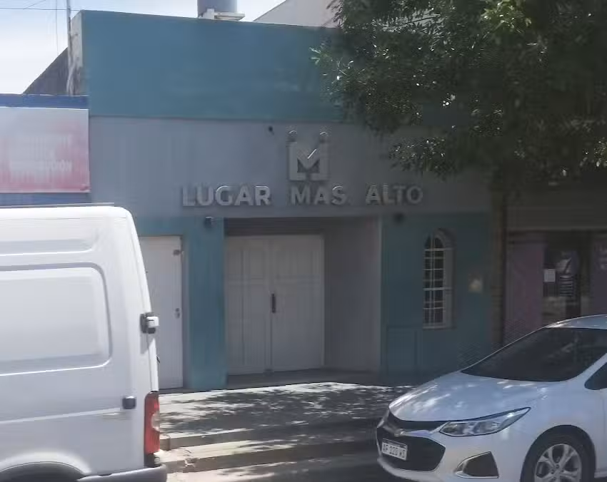 Lugar Mas Alto Lujan