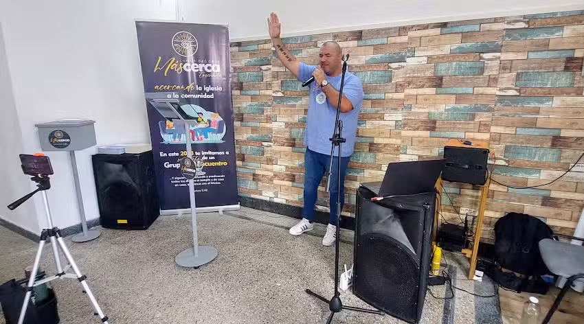 &ldquo;Mas Cerca&rdquo; Comunidad de Fe