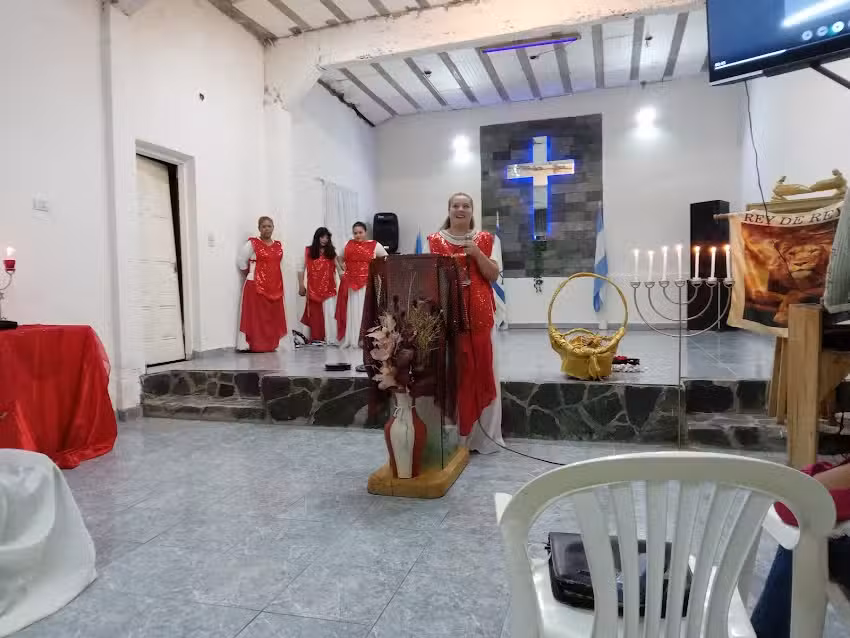 Ministerio Bajo el Fuego de la Unci&oacute;n para las Naciones