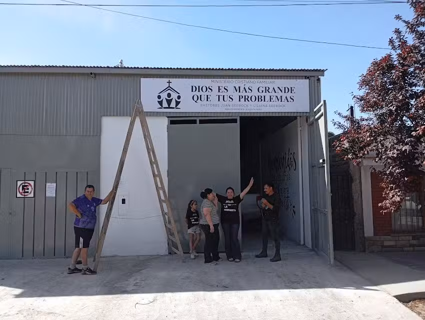 Ministerio Dios es m&aacute;s grande que tus problemas.