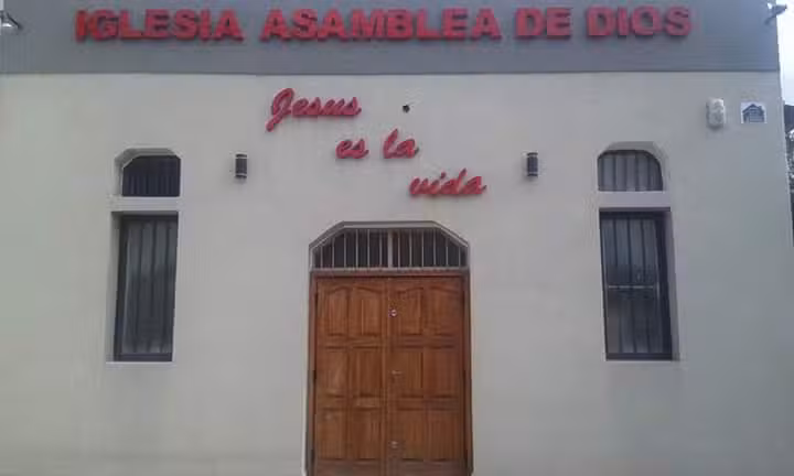 Ministerio Jes&uacute;s Es La Vida. Asamblea De Dios