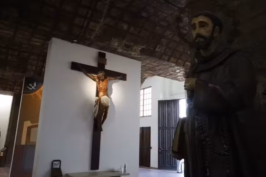 Obispado &ndash; Di&oacute;cesis de Gregorio de Laferrere