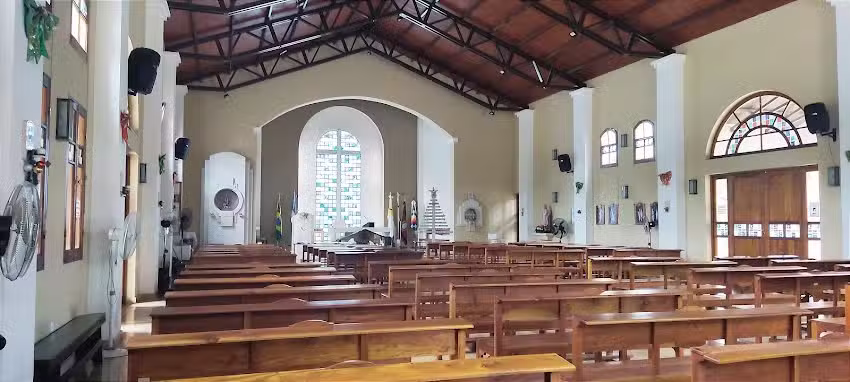 Parroquia de la Resurrecci&oacute;n del Se&ntilde;or y de Nuestra Se&ntilde;ora de Aparecida