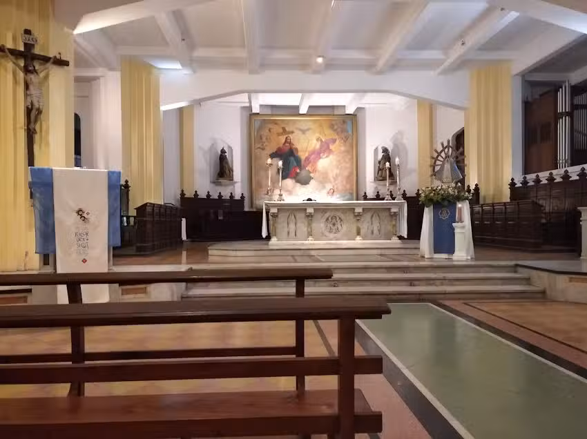 Parroquia de la Sant&iacute;sima Trinidad