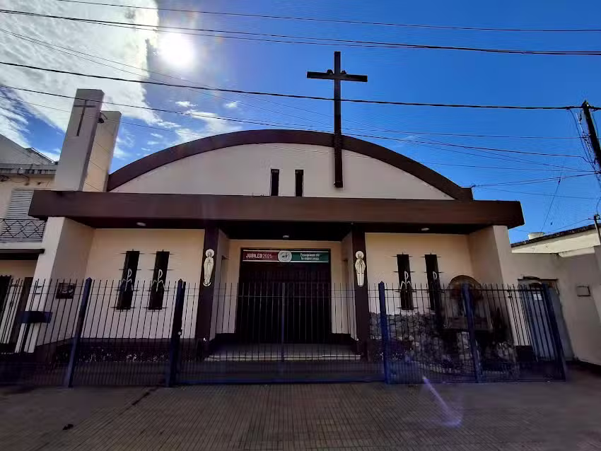 Parroquia de Luj&aacute;n