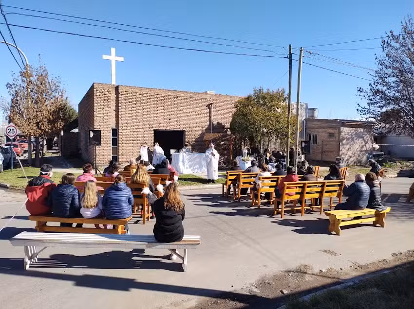 Parroquia Mar&iacute;a Madre de los Pobres