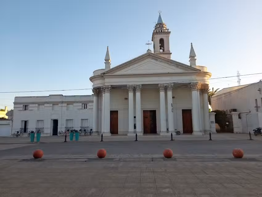 Parroquia San Carlos Borromeo