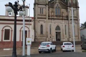 Parroquia San Cipriano y San Francisco Javier