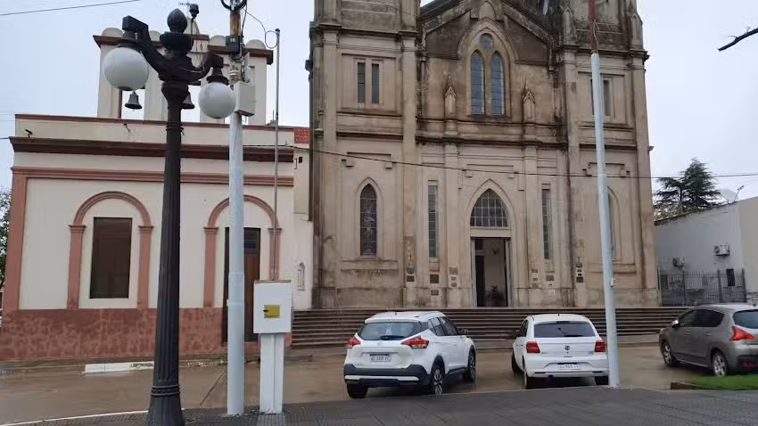 Parroquia San Cipriano y San Francisco Javier