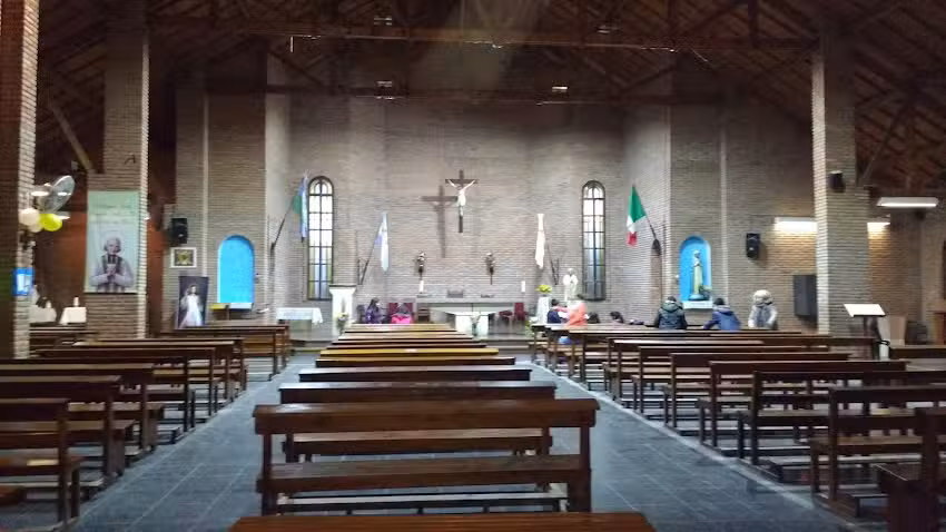 Parroquia San Juan Mar&iacute;a Vianney