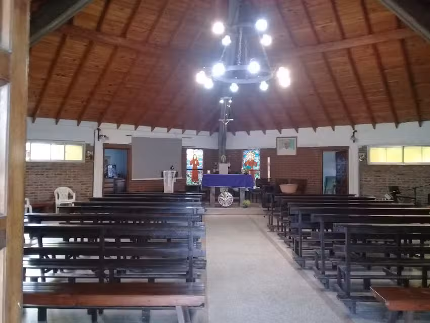 Parroquia Santa Clara De As&iacute;s