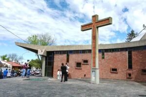 Parroquia Santos Arcangeles Gabriel, Miguel y Rafael Chacabuco