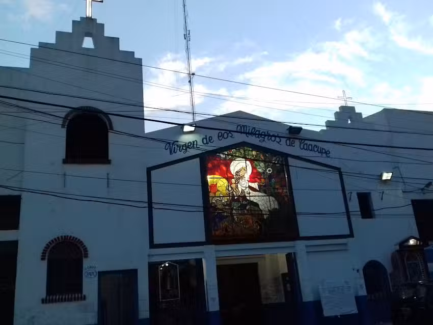 Parroquia Virgen de los Milagros de Caacup&eacute;
