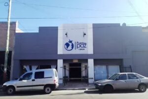 Puerta De Paz Lan&uacute;s