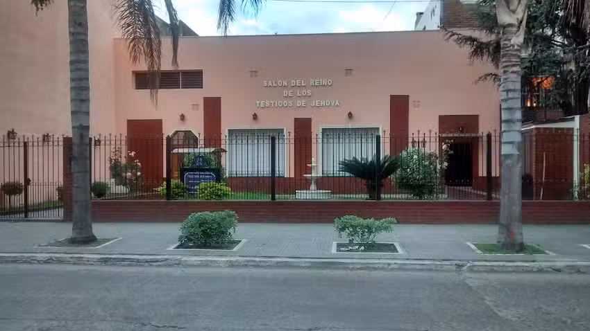 Salon Del Reino De los Testigos De Jehova