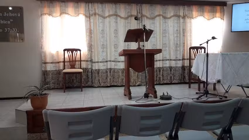 Sal&oacute;n del Reino de los Testigos de Jehov&aacute;