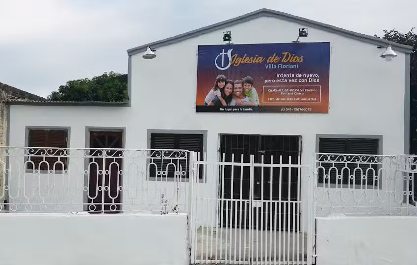 Villa Floriani, Fontana, Chaco